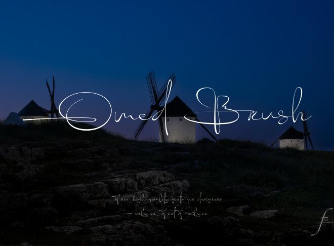 Omed Brush Font