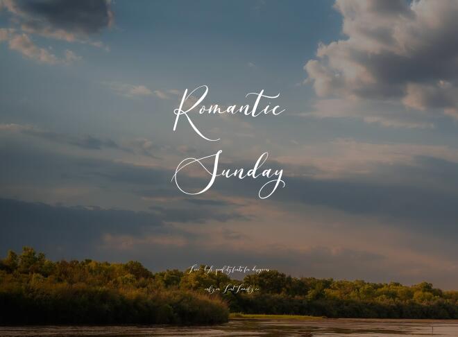 Romantic Sunday Font